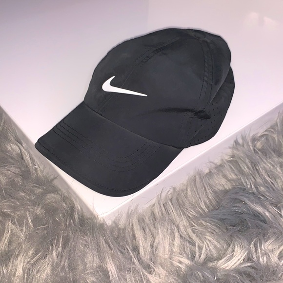 Nike Accessories - Black Nike hat